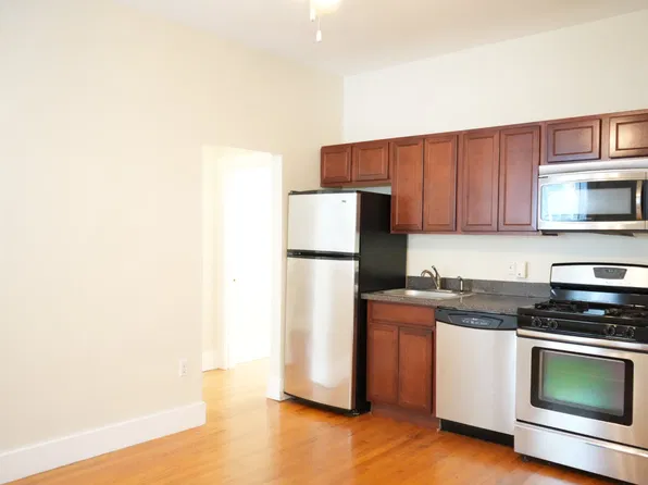 1210 Cambridge St APT 1, Cambridge, MA 02139