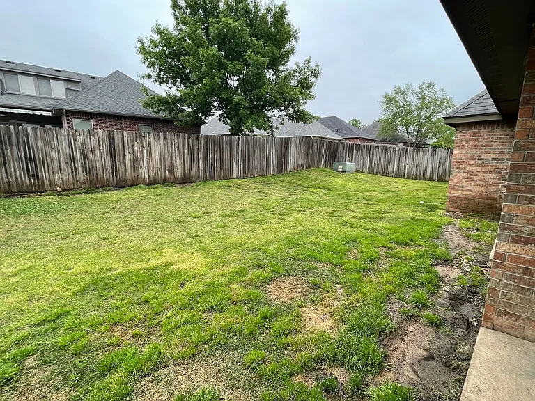 11725 S Vine St W — Photo 25