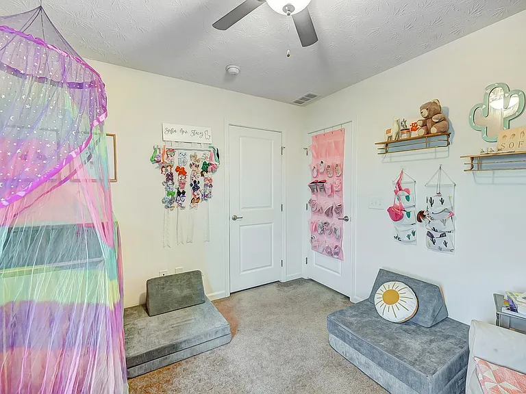 1404 Artesian Ln — Photo 39