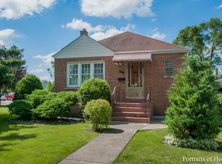 488 W Verret St, Elmhurst, IL 60126