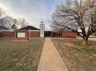 1810 E Broadway Ave, Enid, OK 73701