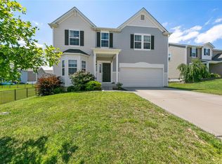 2041 Lynwood Ridge Dr, Lake Saint Louis, MO 63367