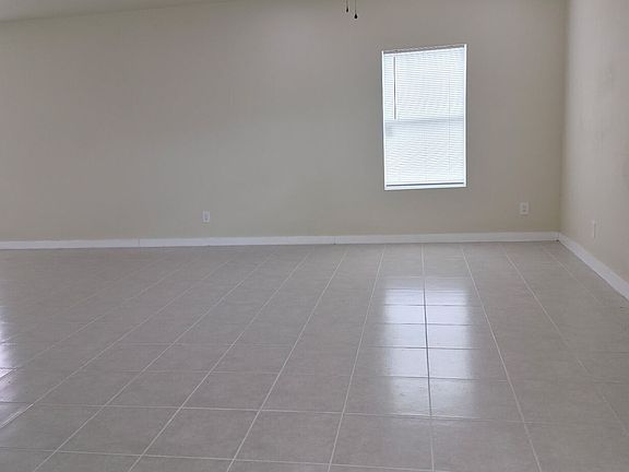 2nd image of 2621 pahmeyer