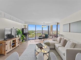 1000 Quayside Ter #Ts-05, Miami, FL 33138