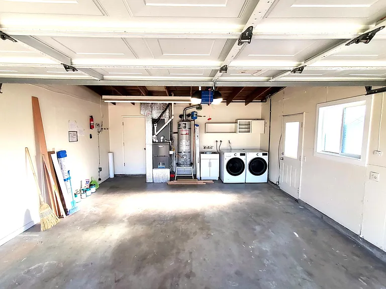 13398 Christie Dr — Photo 12