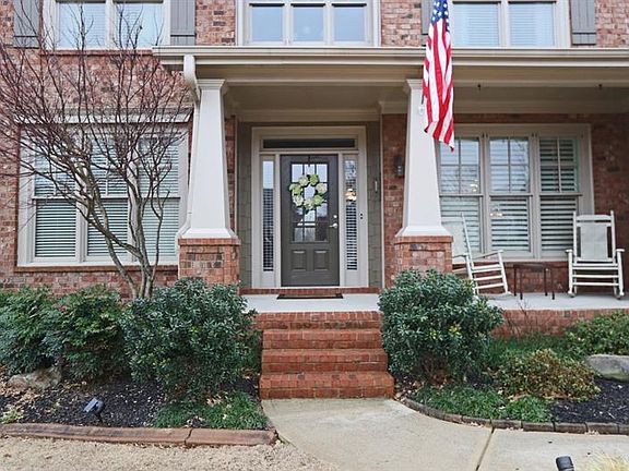 2nd image of 6049 Stillwater Pl