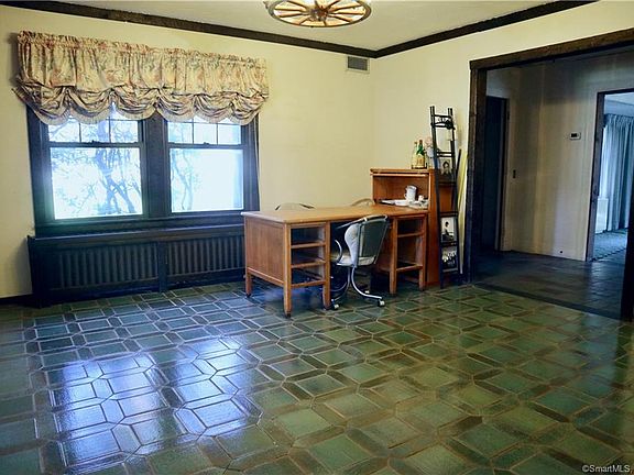 5th image of 58 Revonah Ave