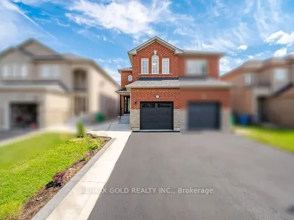 7334 Lowville Hts, Mississauga, ON L5N 8L4