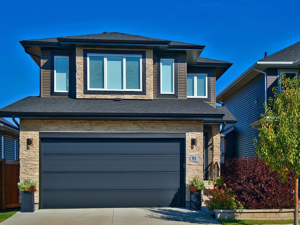 1st image of 61 Encore Cres