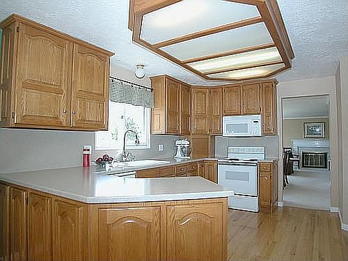 Clean and bright kitchen with views! 