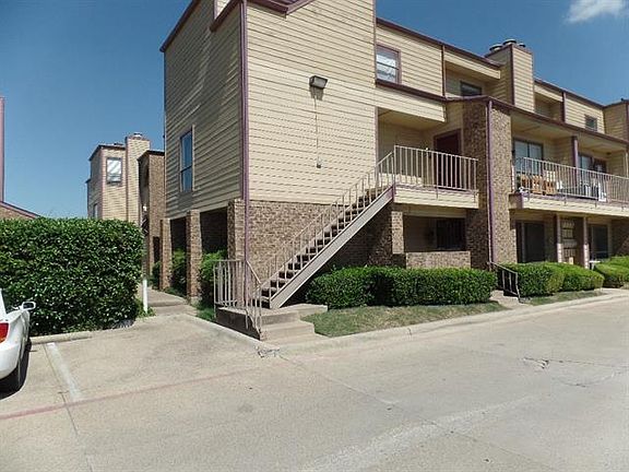 2nd image of 3022 Forest Ln APT 303