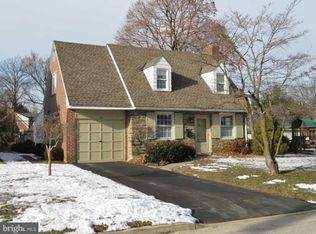 65 S College Ave, Flourtown, PA 19031