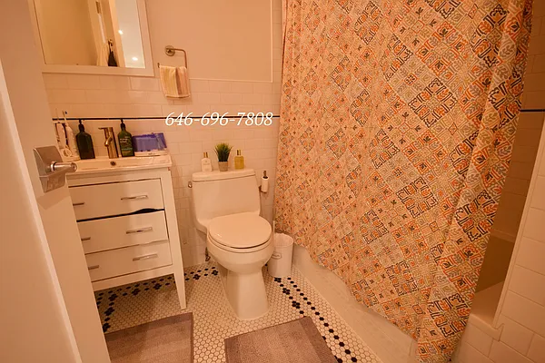 Rented by Brickwood BWR LLC | media 43