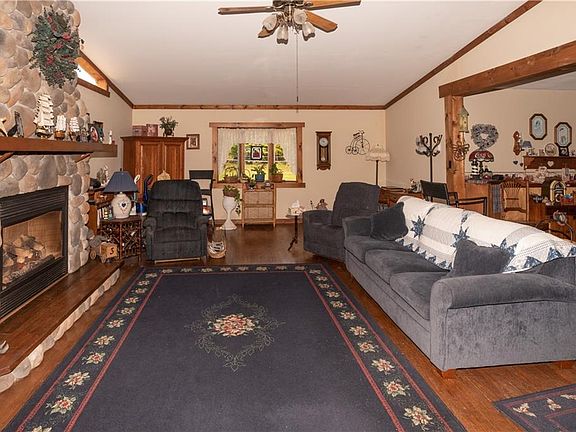 5th image of 7304 Lake View Dr #S