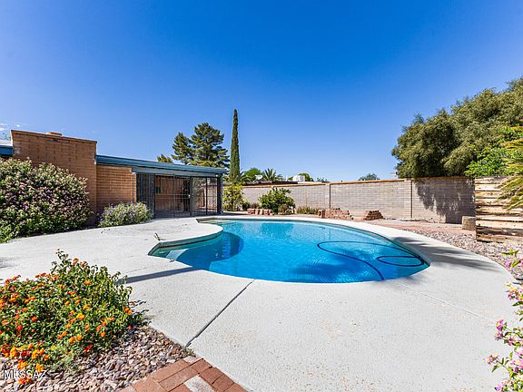 2nd image of 3131 S Calle Cordova