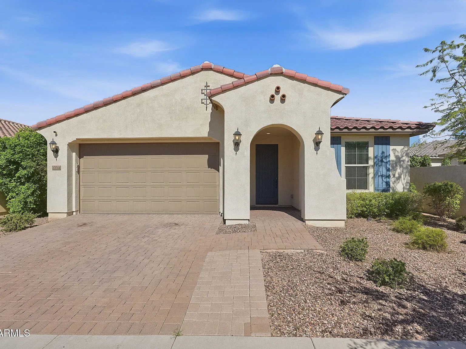 4 bed, 3.0 bath, 2137 sqft, $2,950 — Photo 1