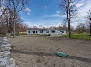 2261 Bates Rd, Cape Vincent, NY 13618