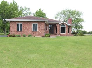 8316 Sage Ln, Spring Grove, IL 60081