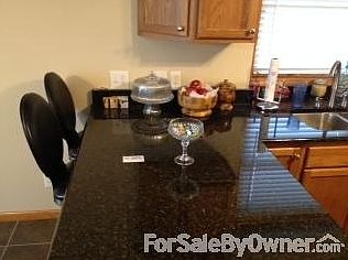 Granite Counter Tops
						:
						Breakfast Bar