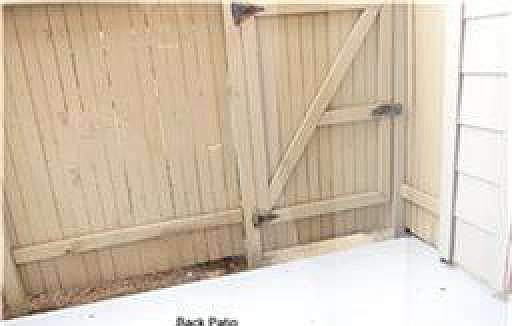 4th image of 2120 Wilcrest Dr APT 112