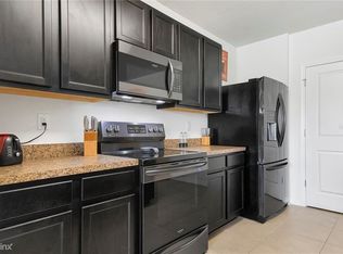 35704R Hillbrook Ave, Zephyrhills, FL 33541