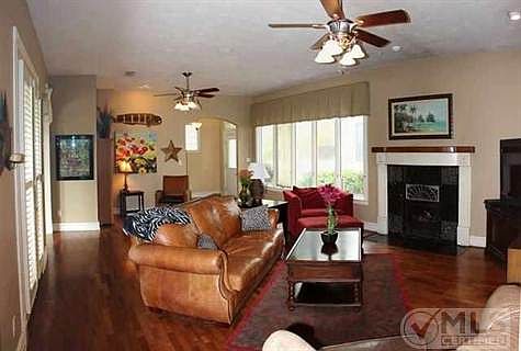 4th image of 8015 Evening Star Ln #1
