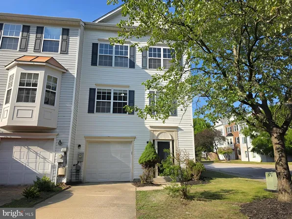 16420 Eider St, Bowie, MD 20716