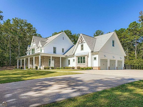 2nd image of 846 Holland Rd