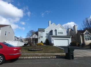 3 Honey Locust Ln, Howell, NJ 07731