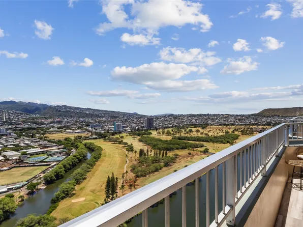 2211 Ala Wai Blvd #P2, Honolulu, HI 96815