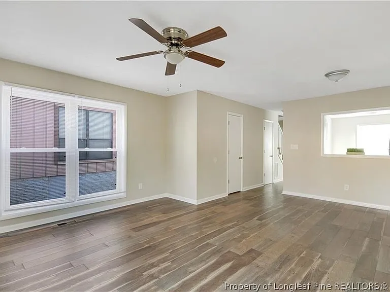 5940 Laguna Dr — Photo 21