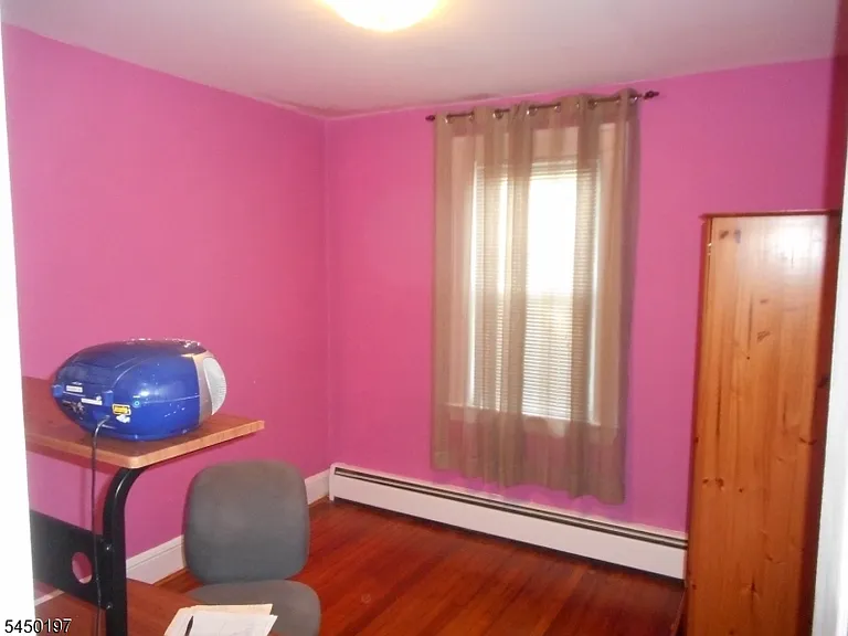 12 Campbell Ave — Photo 11