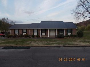 205 Richardson Dr, Rogersville, TN 37857