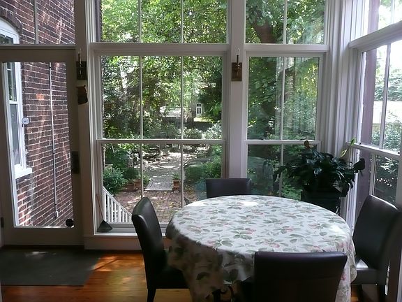Breakfast Room