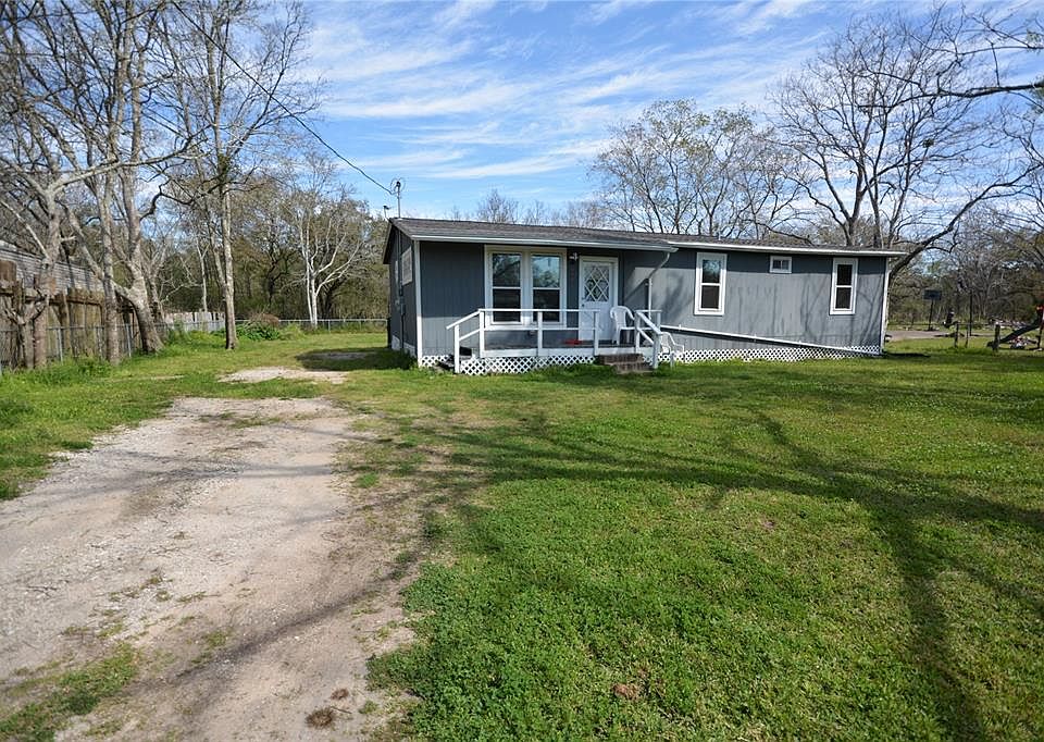 1st image of 1046 County Road 913