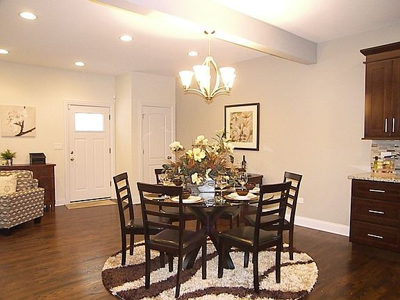 4th image of 10951 S Hermosa Ave