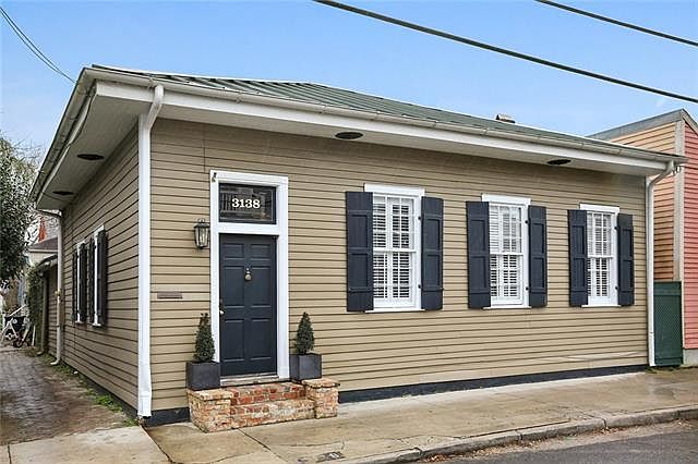 1st image of 3138 Constance St
