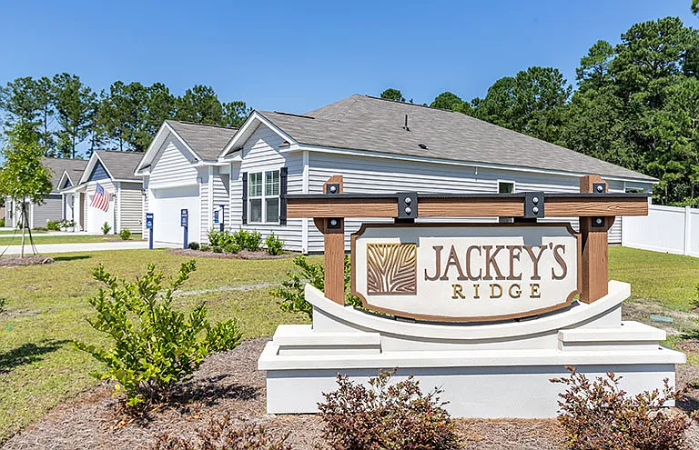 Jackey's Ridge — Photo 20