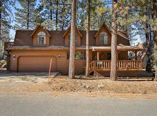 646 Goldenwest Dr, Big Bear Lake, CA 92315