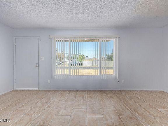 3rd image of 6320 N 47TH Avenue