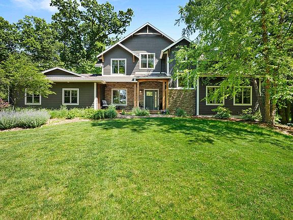 2nd image of 4203 Sunset Rdg