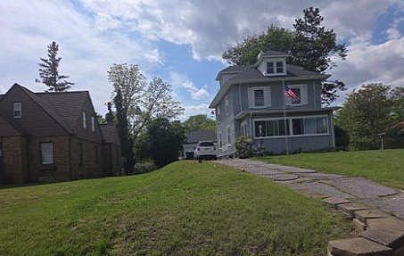1st image of 2128 24th St