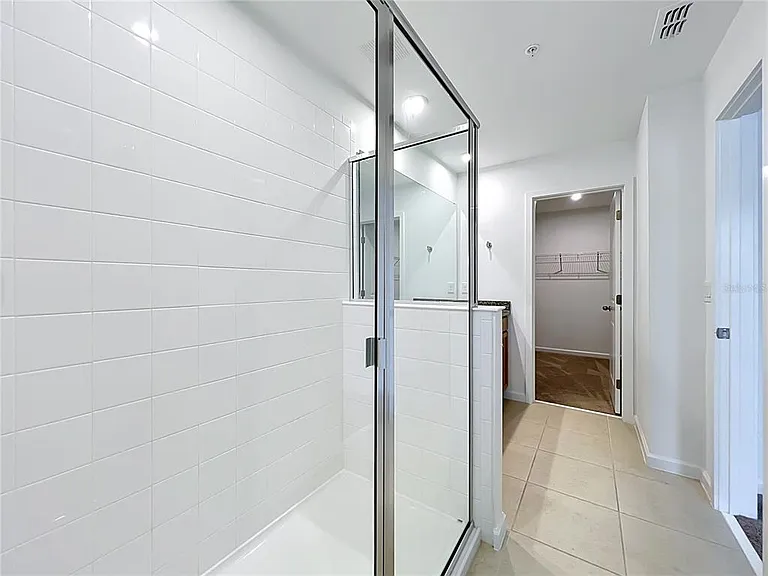 9848 Walkway Dr — Photo 28