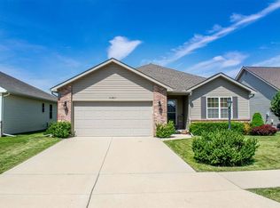 10817 N Dorset St, Peoria, IL 61615