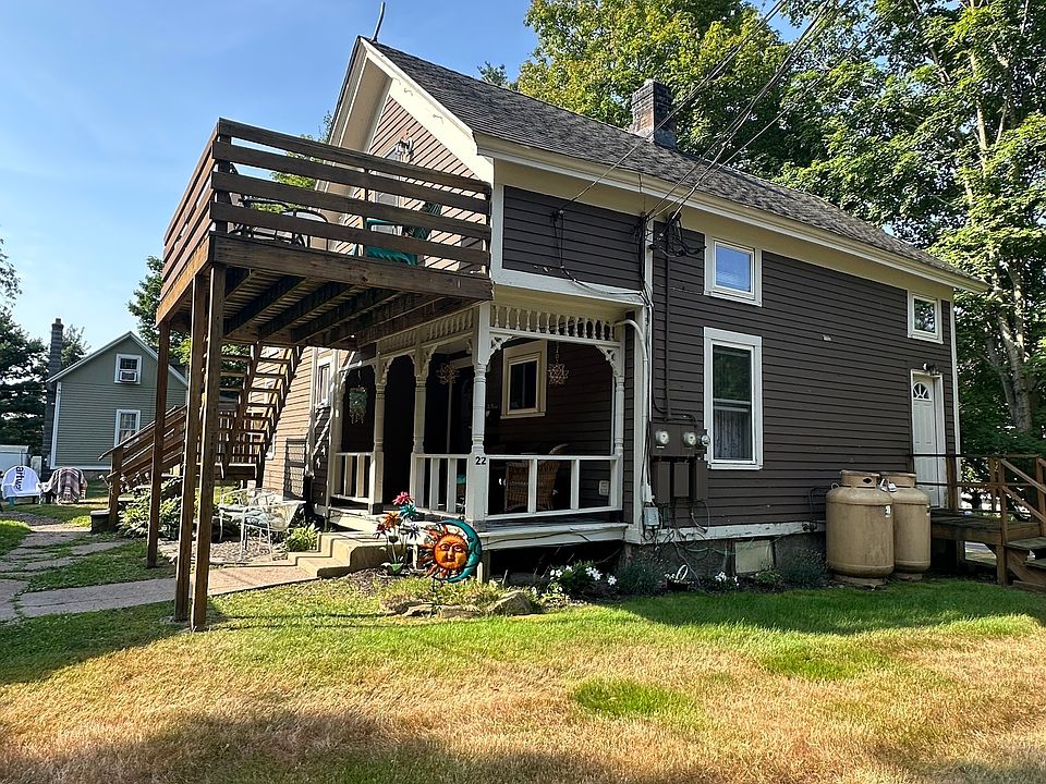 1st image of 22 Main St #2