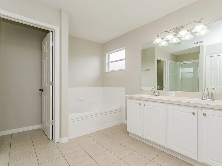3810 Braemere Dr — Photo 11