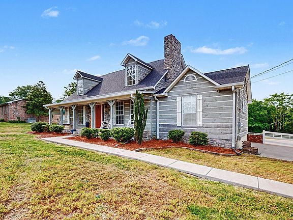 3rd image of 886 Chicken Rd