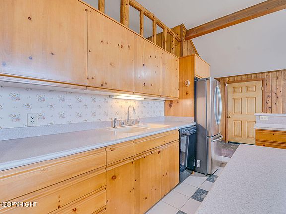 5th image of 19326 Meadow Canyon Dr
