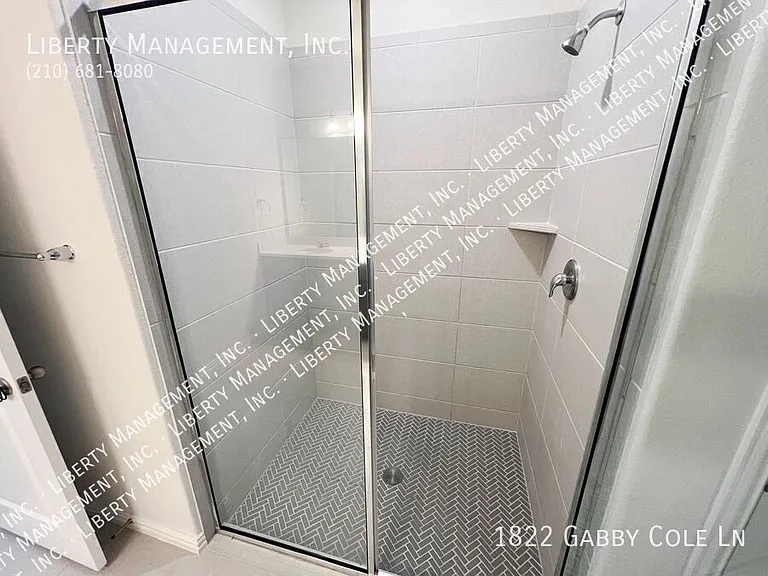 1822 Gabby Cole Ln — Photo 30