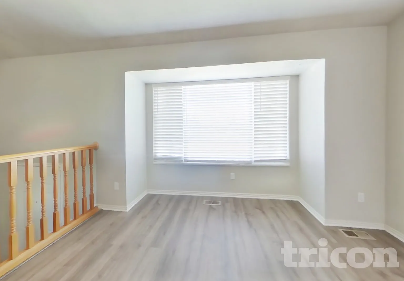 5206 S Midland Drive Roy UT — Photo 2